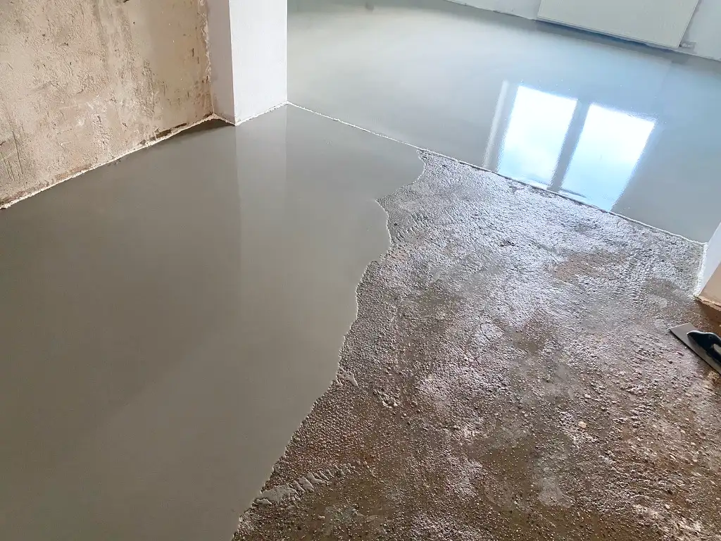 Sanace poškozené průmyslové podlahy