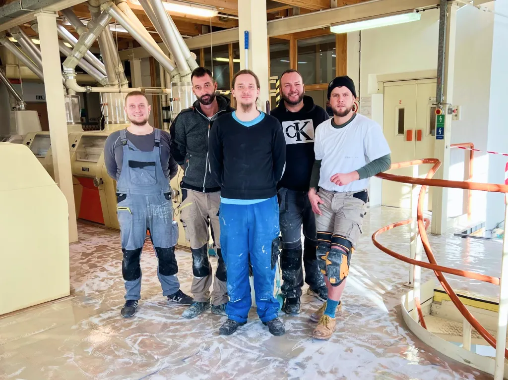 Tým GET BUILT Epoxy při realizaci